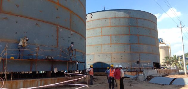 Image of storage tanks